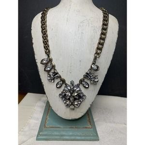 Contemporary Bold Rhinestone Statement Necklace